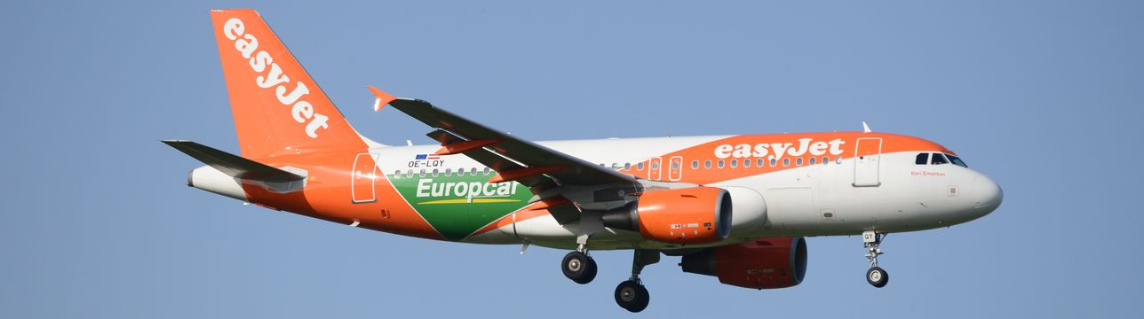 Easyjet awaits binding Apollo offer by early August